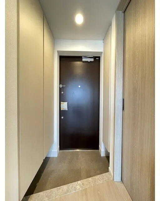 Stylio Kamata West - Interior - ["Flooring", "Floor", "Wall"]