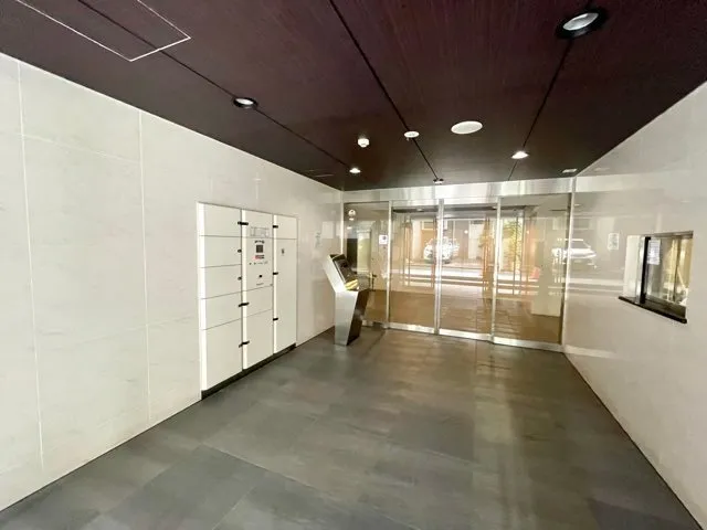 Residia Yotsuya Sanchome - Exterior - ["Fixture", "Hall", "Floor"]
