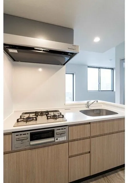 LUMIEC HONCHO EAST - Interior - ["Kitchen", "Major appliance", "Kitchen Appliance"]