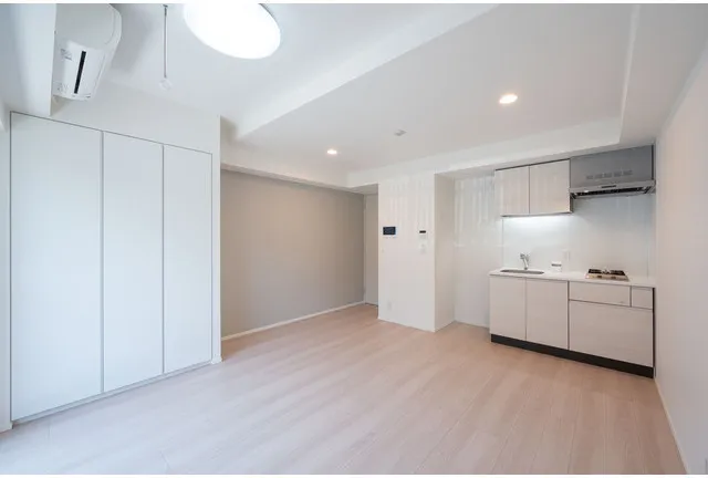 Stylio Ikegami WeLL - Interior - ["Flooring", "Floor", "Ceiling"]