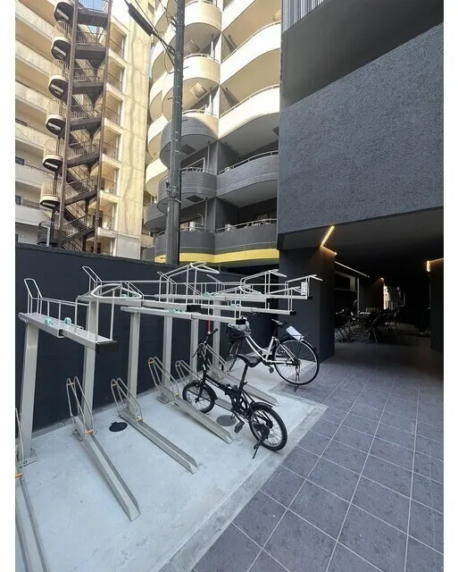 Comforia Liv Kiba East II - Exterior - ["Composite material", "Metal", "Apartment"]