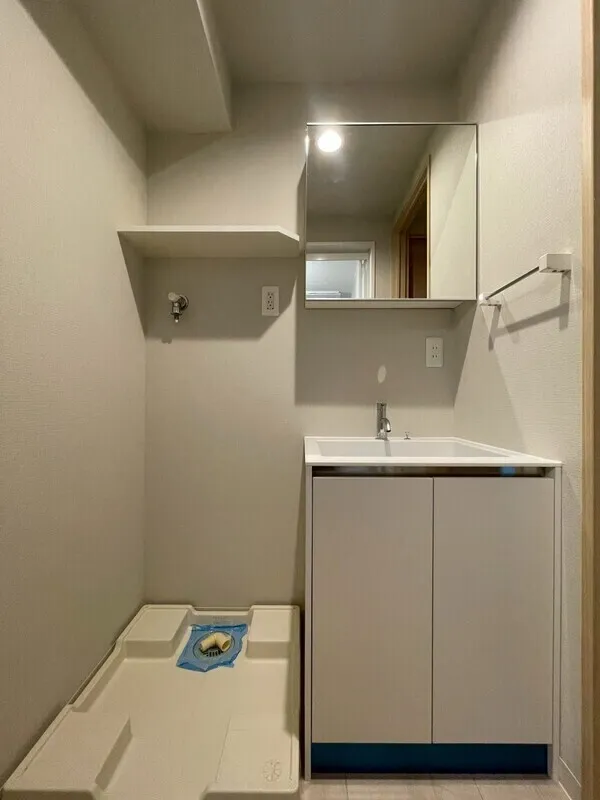 Canvas Itabashi - Interior - ["Flooring", "Floor", "Interior design"]