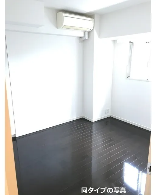 Conforia Higashi-Ikebukuro  - Interior - ["Flooring", "Floor", "Grey"]