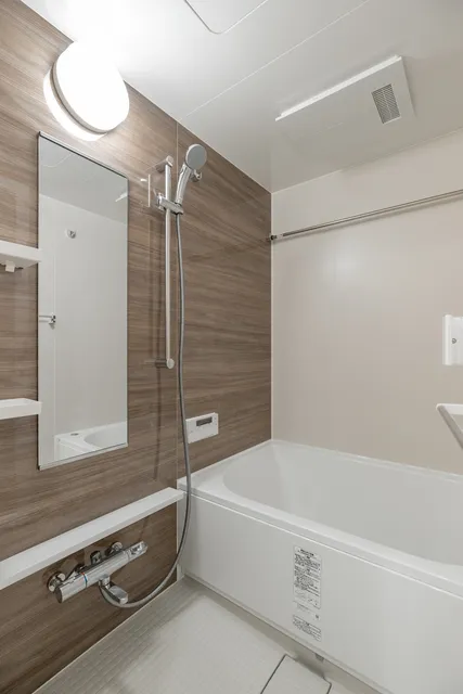 The Park Ones Nishi-Ikebukuro - Interior - ["Building", "Plumbing fixture", "Shower head"]