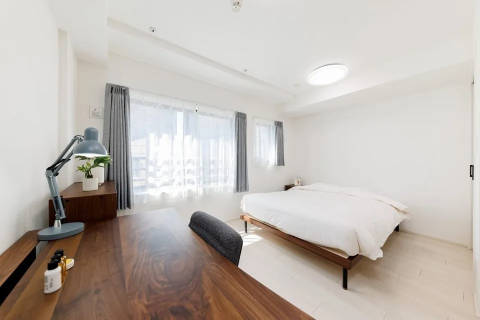 Hmlet Nishi-Shinjuku - Interior - ["Bed", "Interior design", "Furniture"]