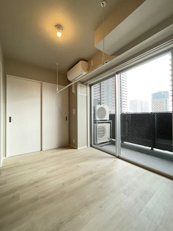 Residia Tsukishima II - Interior - ["Building", "Fixture", "Wood"]
