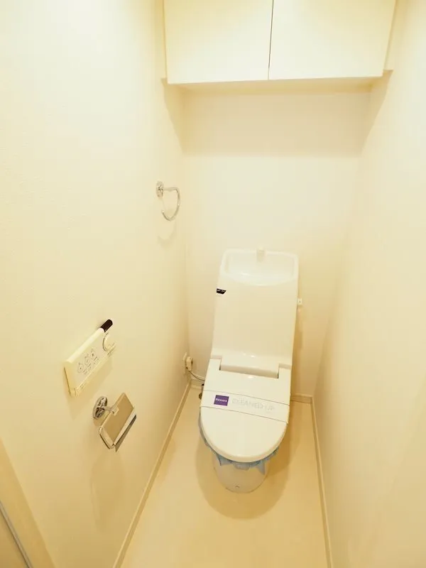 Residia Bunkyo Hongo II - Interior - ["Building", "Flooring", "Floor"]