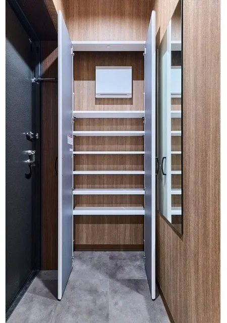 Comfortia Liv Bunkyo Sendagi - Interior - ["Wood", "Flooring", "Interior design"]