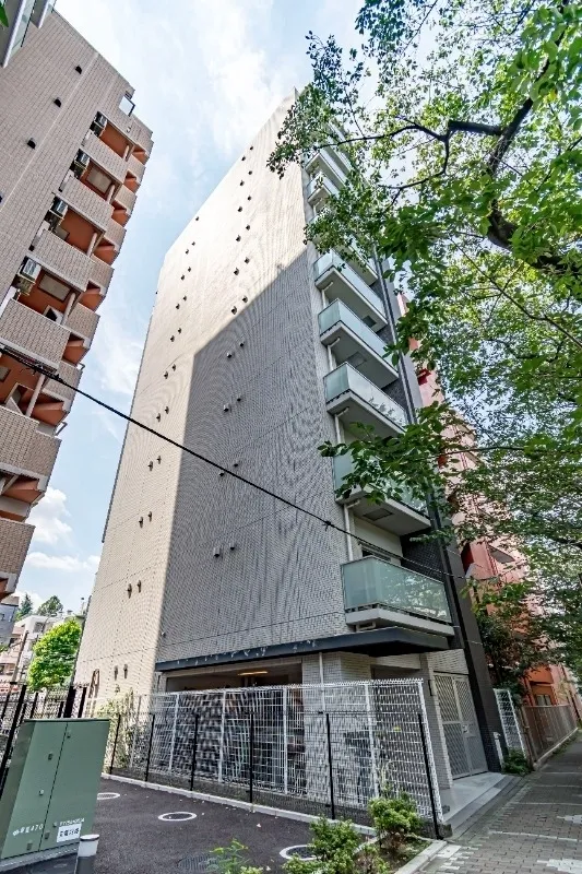 Le-Lion Nishi-Waseda - Exterior - ["Condominium", "High-rise building"]