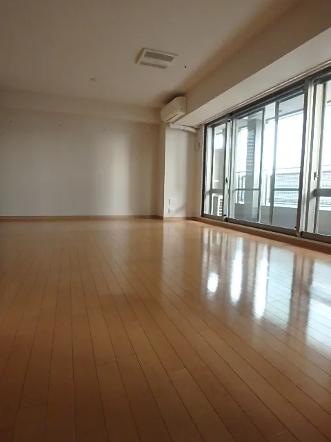 Acty Shiodome - Interior - ["Hall", "Wood", "Window"]