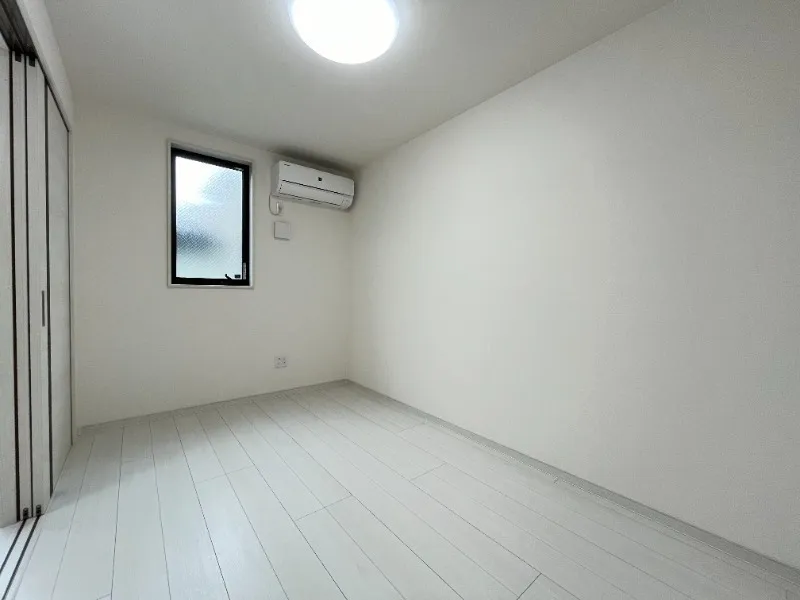 Mare Nishi-Sugamo - Interior - ["Flooring", "Floor", "Ceiling"]