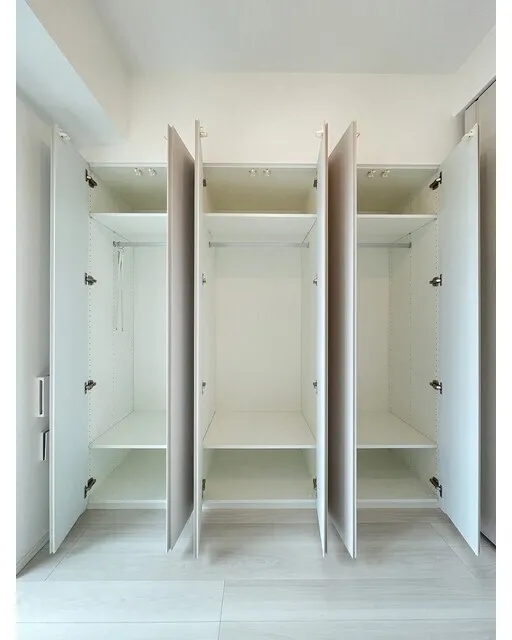 Season Flats Omorinishi - Interior - ["Wood", "Flooring", "Floor"]