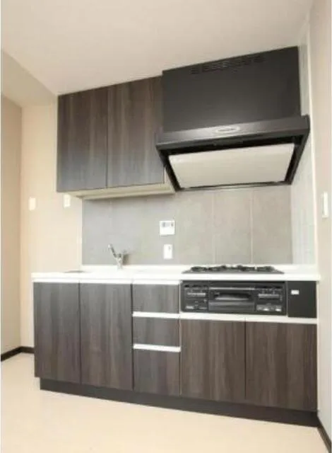 Belle Face Shibaura Tower - Interior - ["Cabinetry", "Countertop", "Building"]