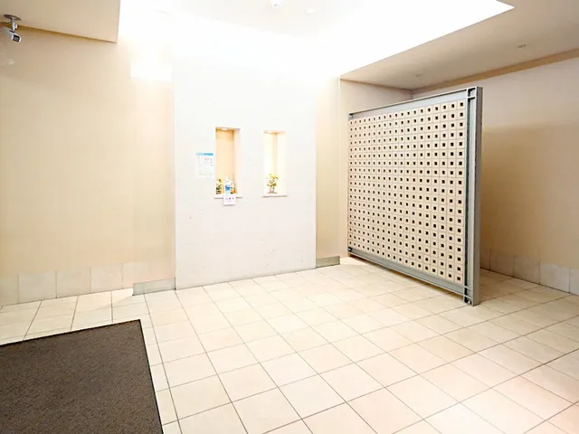 Rosewood Heights Monzen Nakamachi - Exterior - ["Building", "Rectangle", "Interior design"]