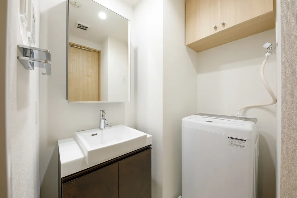 Hmlet Asakusa Tawaramachi - Interior - ["Flooring", "Floor", "Interior design"]