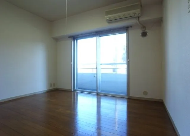 Green Capital Chitose Funabashi - Interior - ["Floor", "Flooring", "Apartment"]