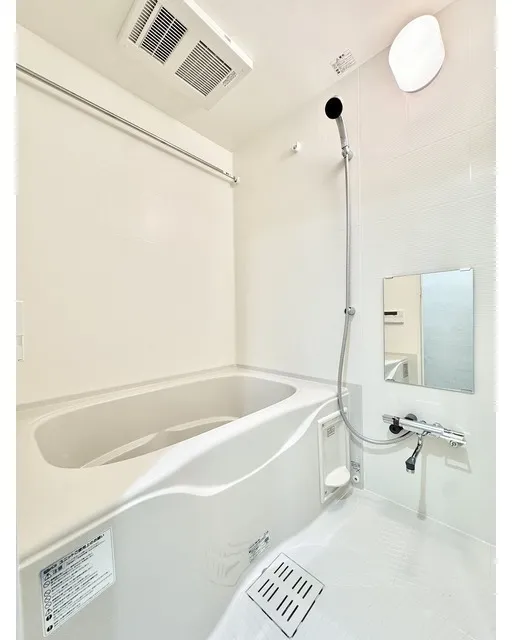 Comforia Nishiogu - Interior - ["Plumbing fixture", "Flooring", "Interior design"]