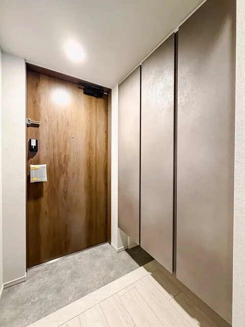 Brookside Residence Kiba - Interior - ["Wall", "Flooring", "Wood"]