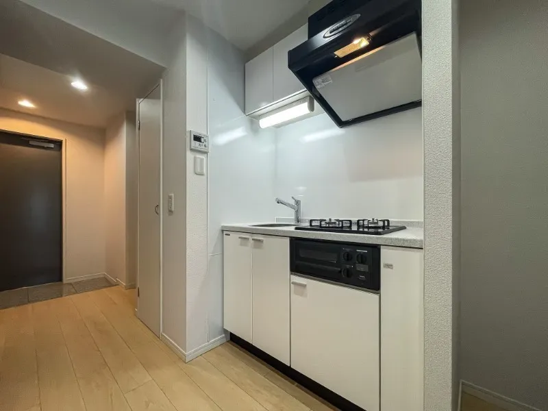 Castalia Hatsudai - Interior - ["Flooring", "Interior design", "Floor"]
