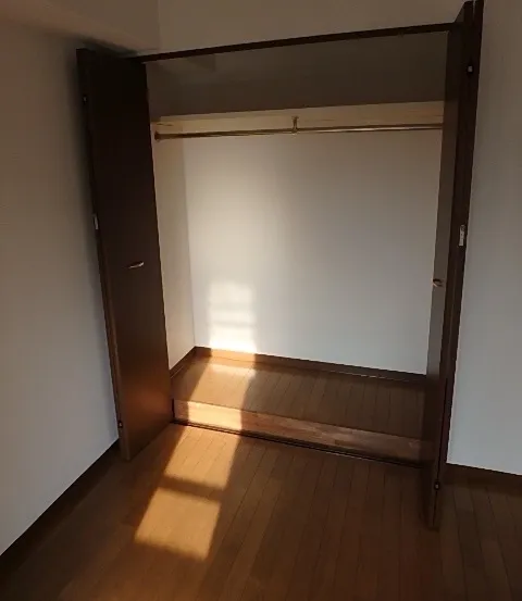 GRACE Omori - Interior - ["Wood", "Flooring", "Floor"]
