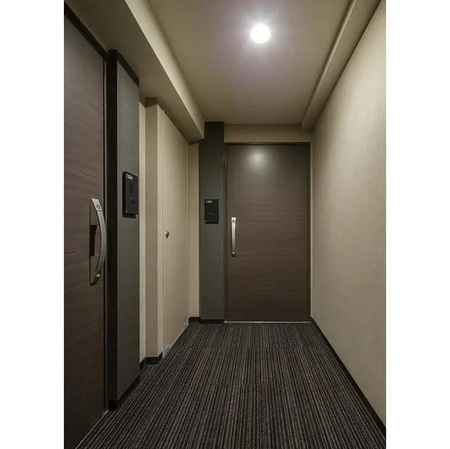 Comforia Kamata - Interior - ["Door", "Fixture", "Building"]