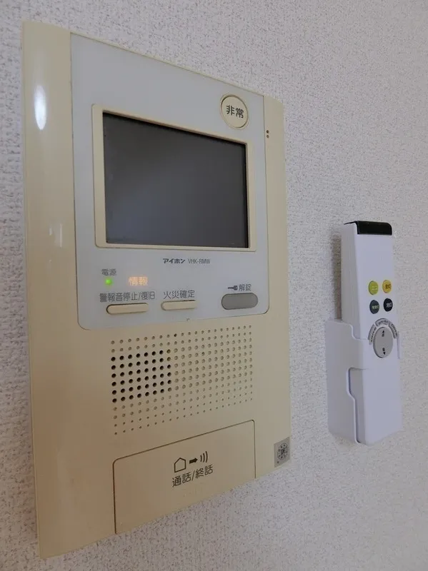 Cross Residence Kamata - Interior - ["Electronic device", "Technology", "Electronics"]