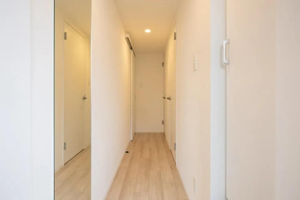Hmlet Sangenjaya II - Interior - ["Flooring", "Floor", "Wall"]