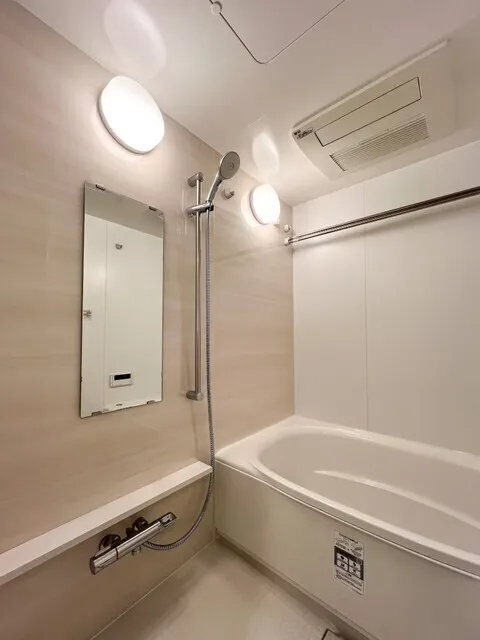 Royal Parks Ariake - Interior - ["Flooring", "Interior design", "Floor"]