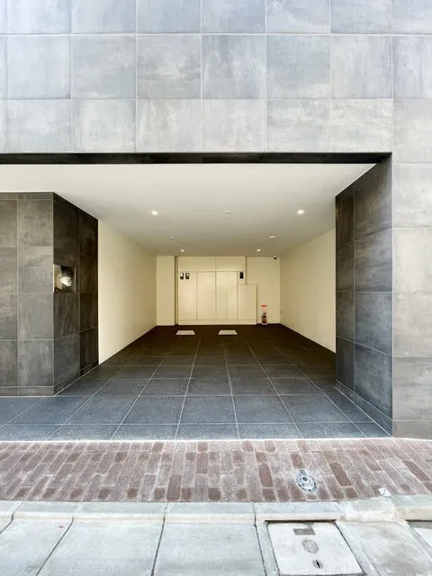 Geoent Asakusa Kaminarimon - Other - ["Flooring", "Floor", "Composite material"]