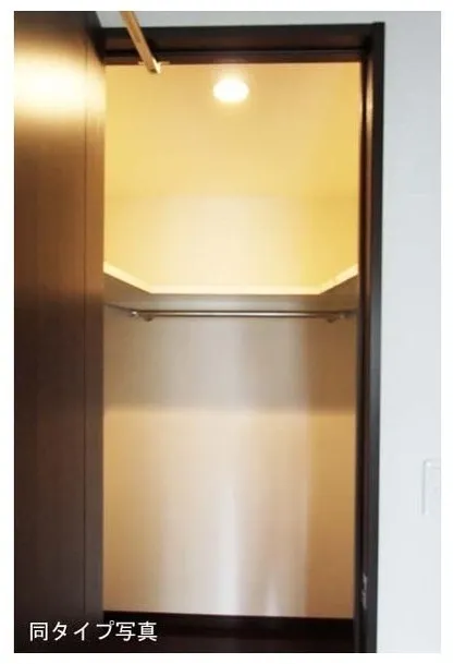 Comforia Tamachi - Interior - ["Ceiling", "Light fixture"]
