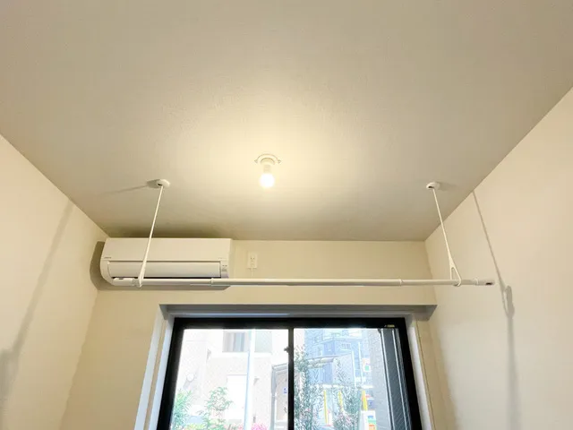 Preasvelta Minowa - Interior - ["Ceiling", "Lighting", "Light fixture"]