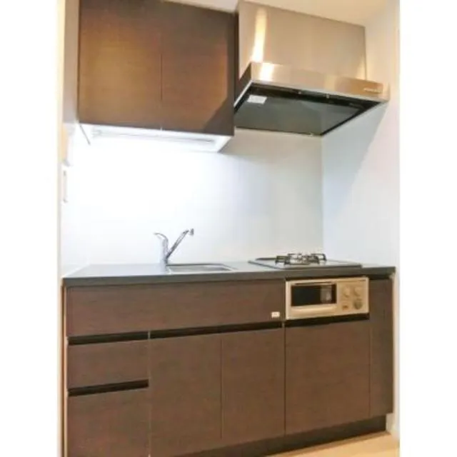 Park Axis Kodenmacho - Interior - Kitchen area