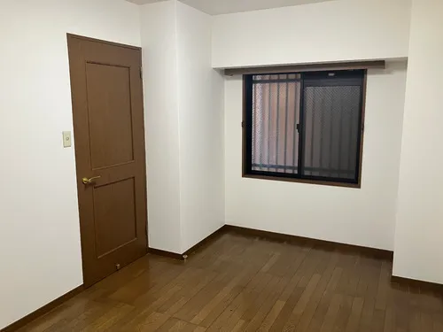 Lions Garden Senkawa - Interior - ["Wall", "Wood", "Flooring"]