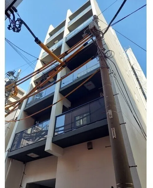 Traverse Monzennakacho - Exterior - ["Glass", "Iron", "Daylighting"]
