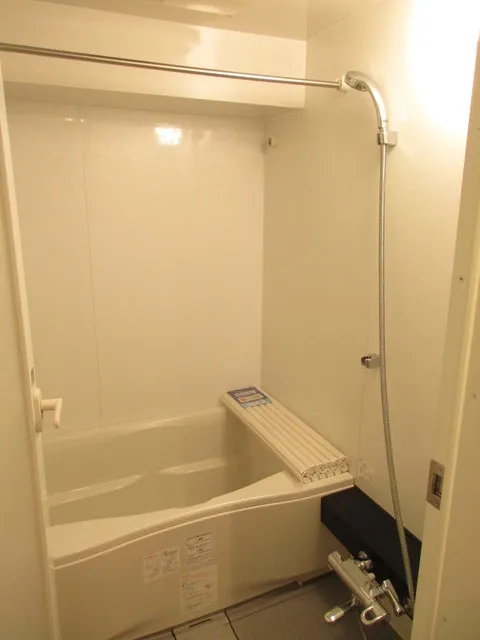THE CUBE - Interior - ["Bathroom", "Room", "Property"]