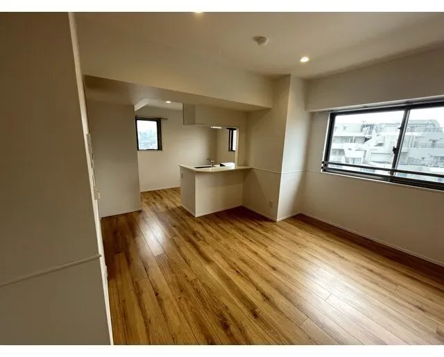 BLESS Nishi Sugamo - Interior - ["Flooring", "Floor", "Wood flooring"]