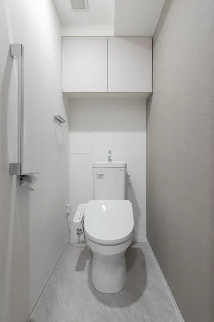 Boa Vista Ueno Okachimachi - Interior - ["Toilet seat", "Toilet", "Plumbing fixture"]