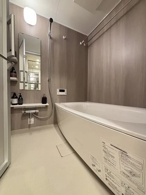 Geoent Ueno Inaricho - Interior - ["Flooring", "Plumbing fixture", "Floor"]