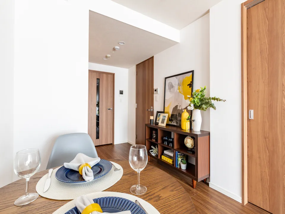 Hmlet Higashi-Shinjuku - Interior - ["Furniture", "Interior design", "Flooring"]