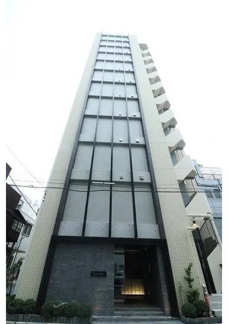 Grande Eterno - Exterior - ["Plant", "Building", "Tower"]