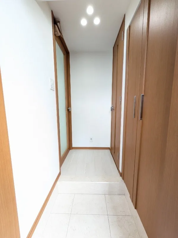 Park Flats Shibuya Daikanyama - Interior - ["Flooring", "Floor", "Wall"]