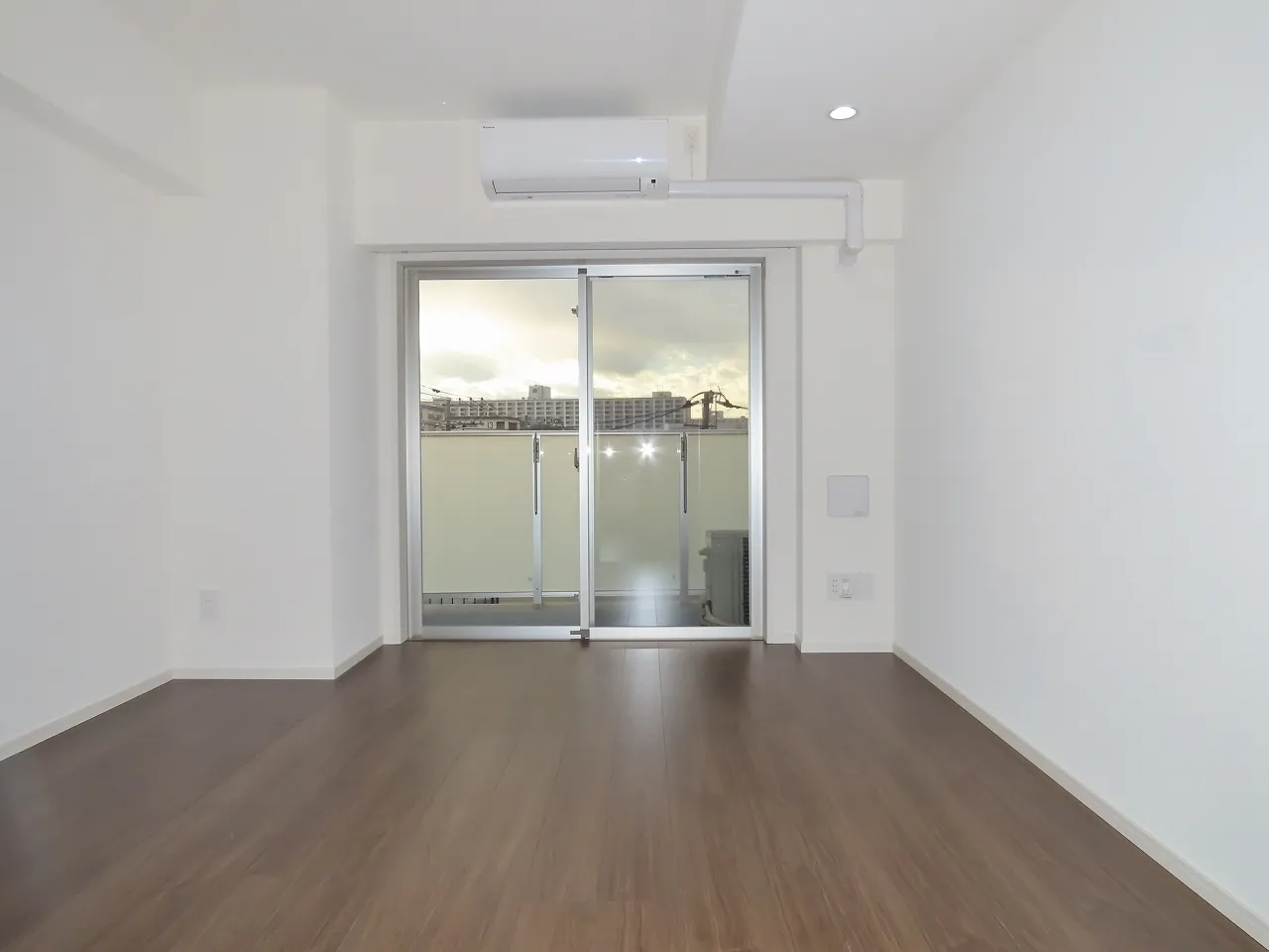 La Douceur Oshima - Interior - ["Property", "Building", "Fixture"]