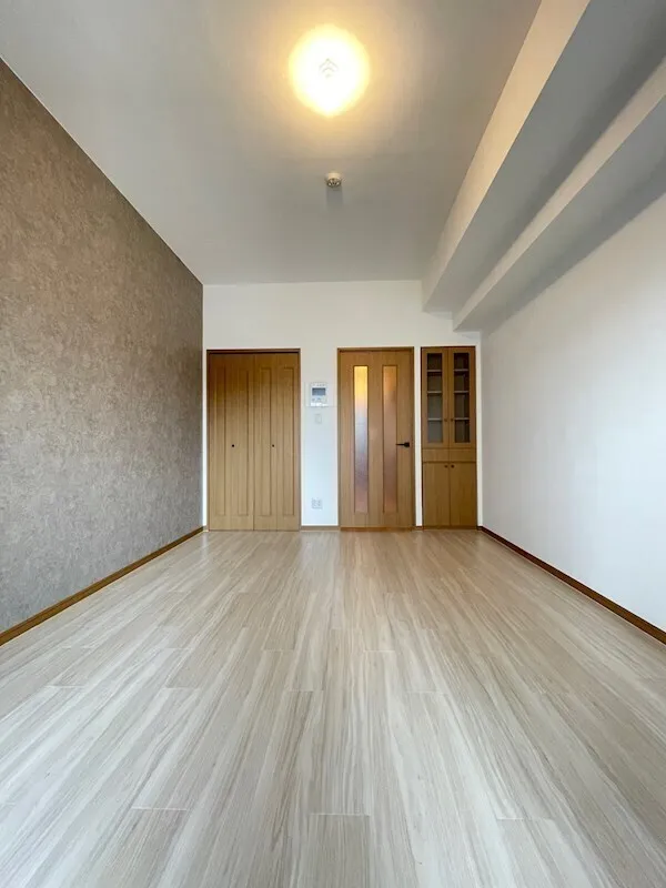 Residia Ueno Ikenohata - Interior - ["Flooring", "Floor", "Wood flooring"]
