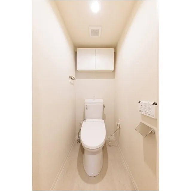 Milia Residence Oshiage - Interior - ["Toilet seat", "Plumbing fixture", "Toilet"]