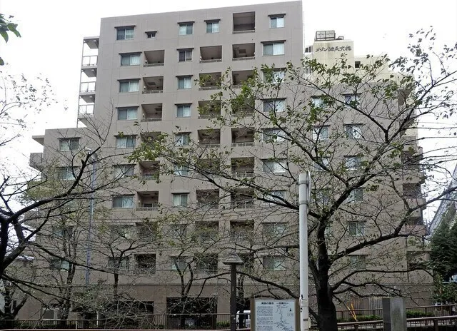 Breezvale Higashiyama - Exterior - ["Sky", "Building", "Window"]