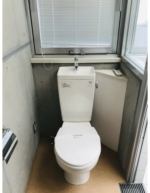 Motosumiyoshi Art Flats - Interior - ["Toilet seat", "Plumbing fixture", "Bathroom"]