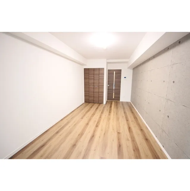 Medio Tsukishima - Interior - ["Building", "Wood", "Fixture"]