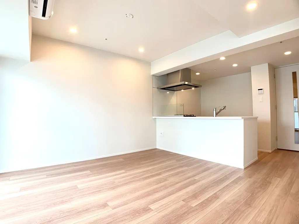 Urban Core Tsukishima - Interior - ["Property", "Wood", "Interior design"]