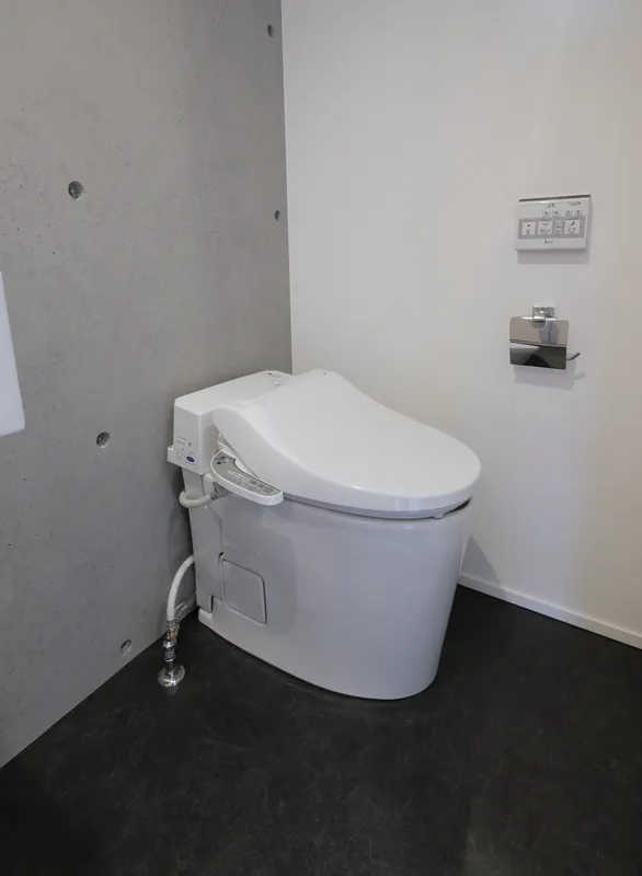 Fullea Kagurazaka - Interior - ["Plumbing fixture", "Toilet seat", "Plumbing"]