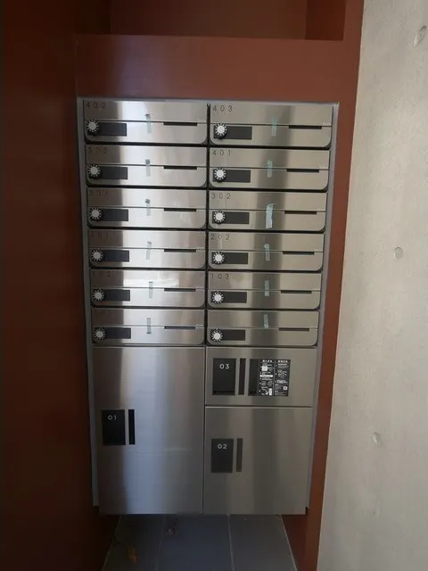 Tasuki Smart Nakano - Exterior - ["Door", "Cabinetry", "Rectangle"]